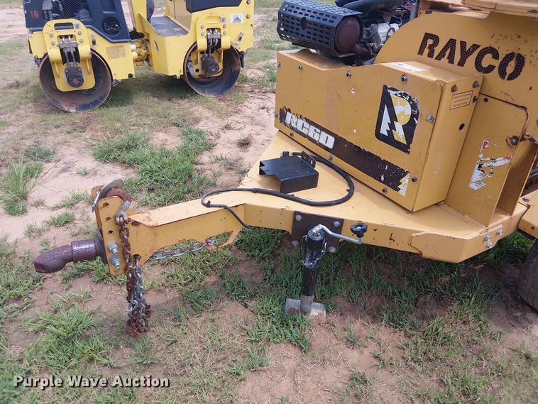 image for item EE1636 Rayco RC60 wood chipper