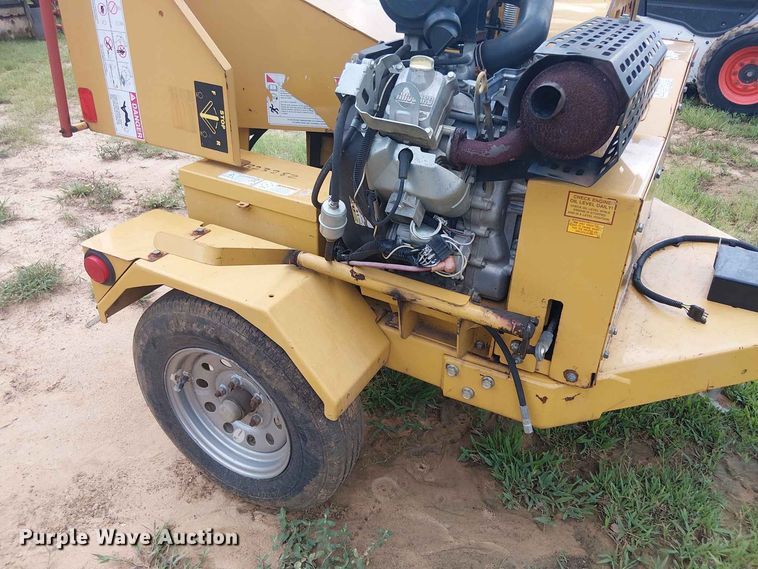 image for item EE1636 Rayco RC60 wood chipper