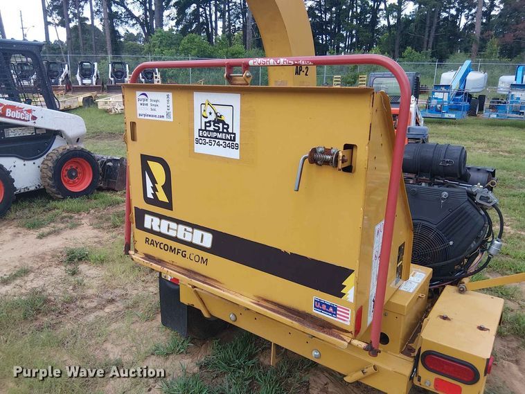 image for item EE1636 Rayco RC60 wood chipper