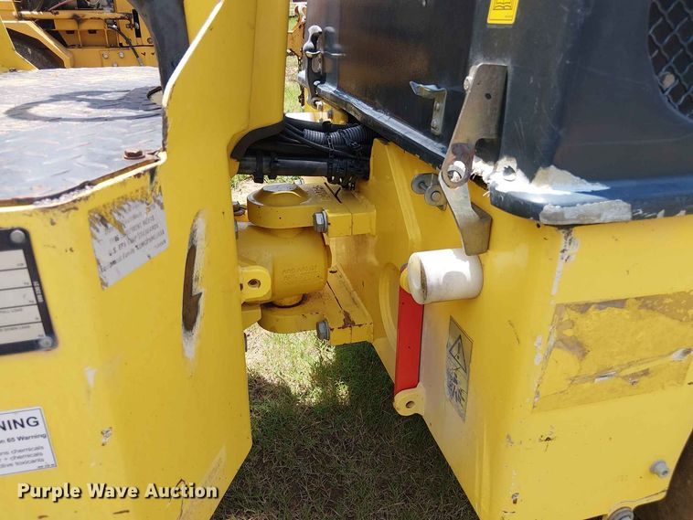 image for item EE1637 2019 Bomag 900-50 double drum vibratory roller