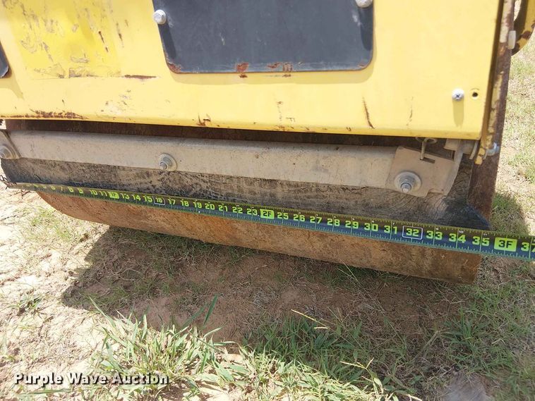 image for item EE1637 2019 Bomag 900-50 double drum vibratory roller