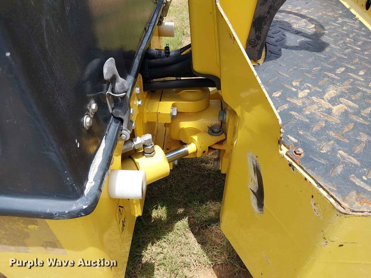image for item EE1637 2019 Bomag 900-50 double drum vibratory roller