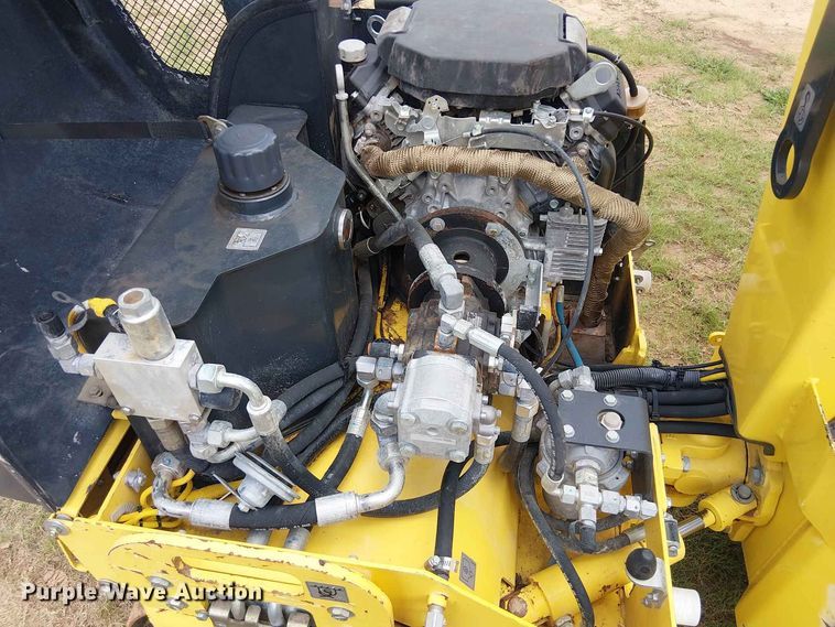 image for item EE1637 2019 Bomag 900-50 double drum vibratory roller