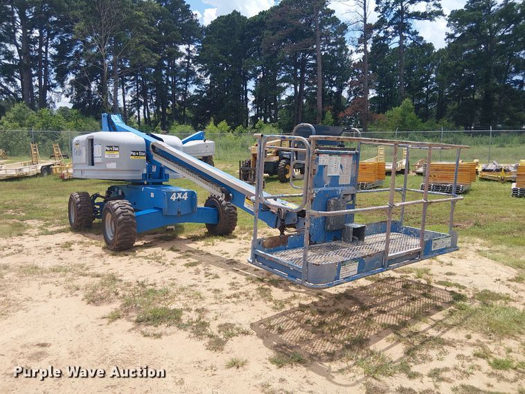 image for item EE1639 2016 Genie S-40 boom lift