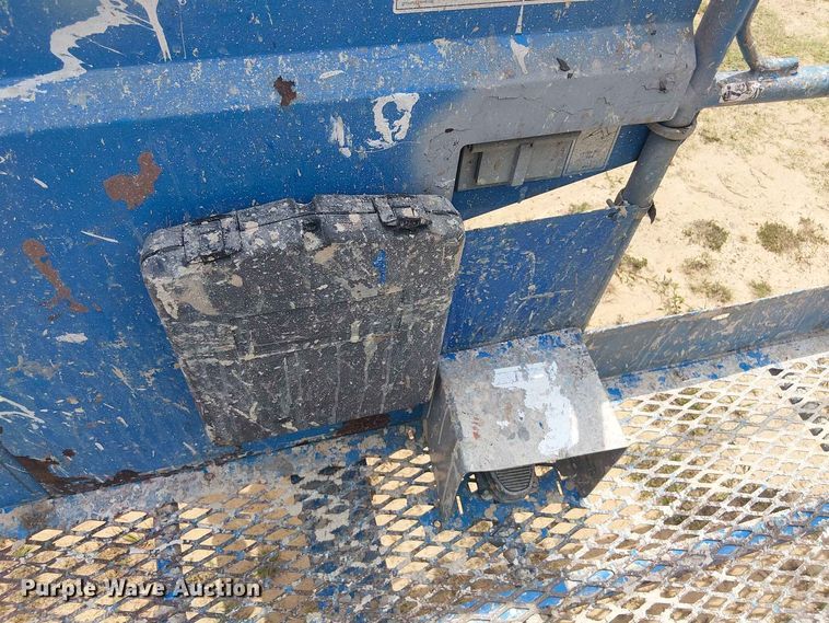 image for item EE1639 2016 Genie S-40 boom lift