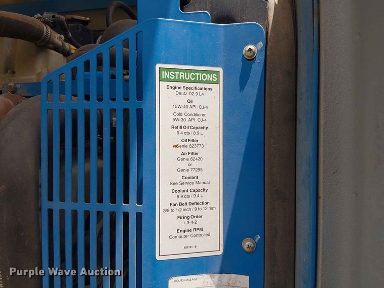 image for item EE1639 2016 Genie S-40 boom lift