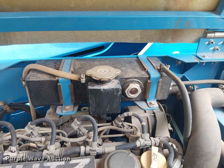 image for item EE1639 2016 Genie S-40 boom lift