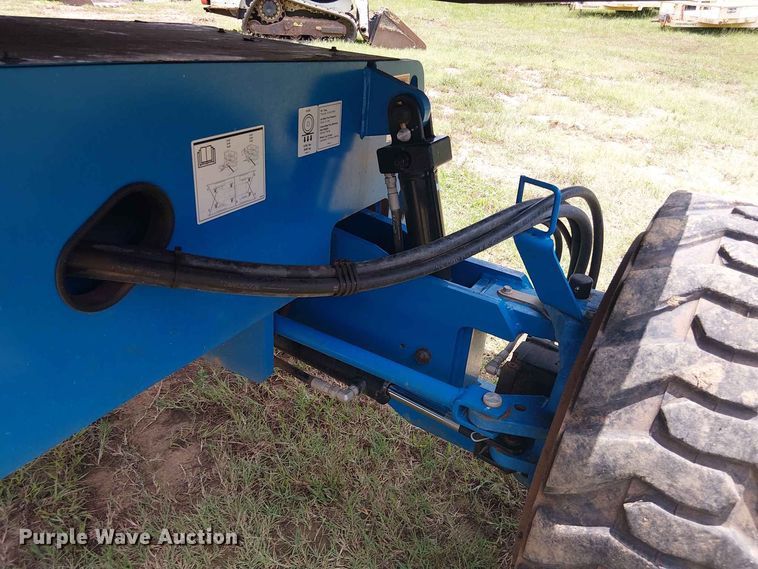 image for item EE1639 2016 Genie S-40 boom lift