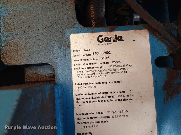 image for item EE1639 2016 Genie S-40 boom lift