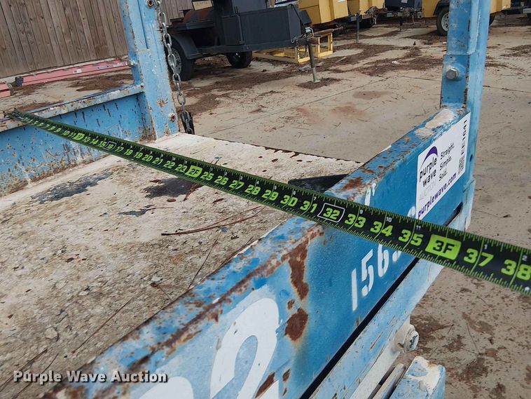 image for item EE1641 2015 Genie GS-2032 scissor lift