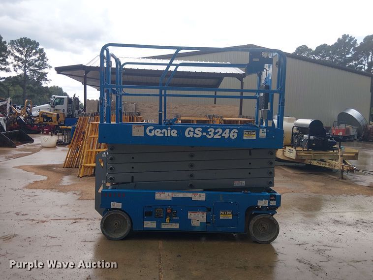 image for item EE1642 2019 Genie GS-3246 scissor lift