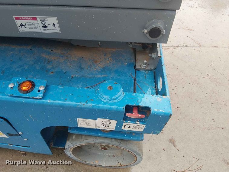 image for item EE1642 2019 Genie GS-3246 scissor lift