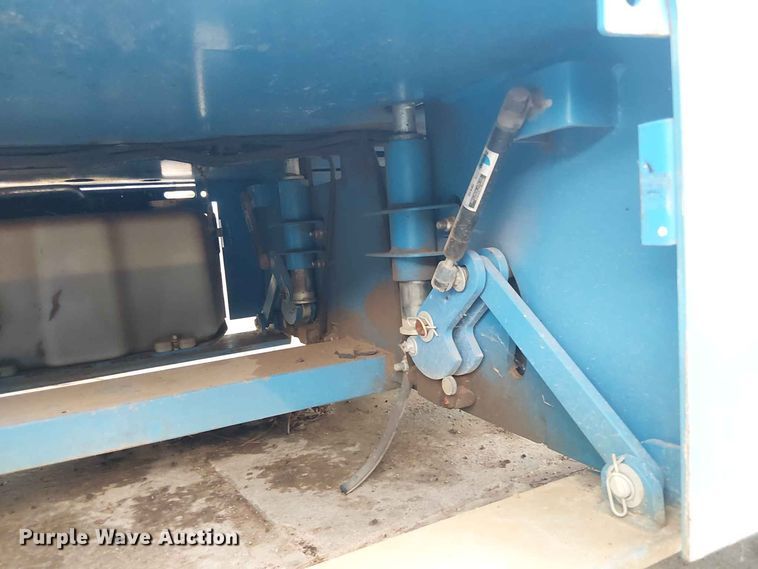 image for item EE1642 2019 Genie GS-3246 scissor lift