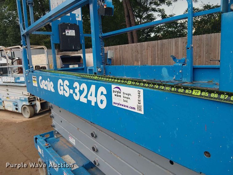 image for item EE1642 2019 Genie GS-3246 scissor lift