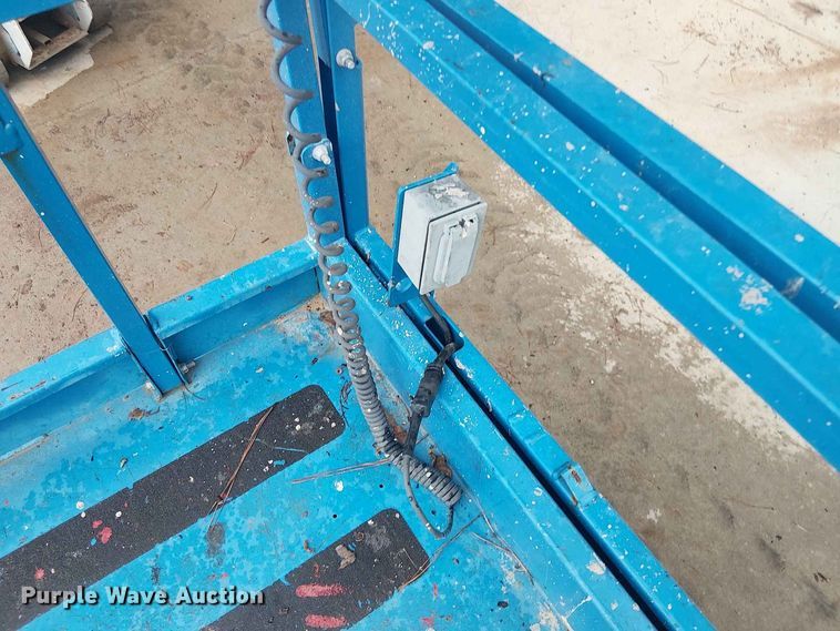 image for item EE1642 2019 Genie GS-3246 scissor lift