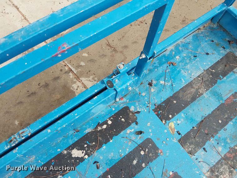 image for item EE1642 2019 Genie GS-3246 scissor lift