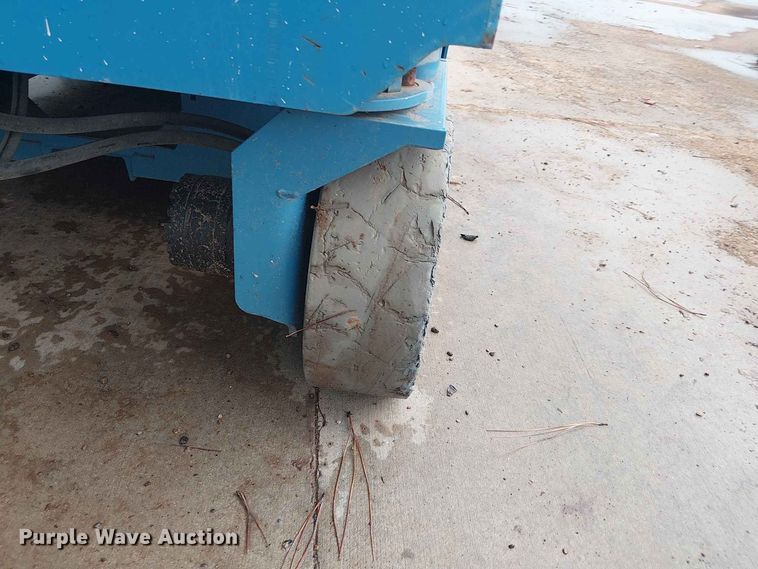 image for item EE1642 2019 Genie GS-3246 scissor lift
