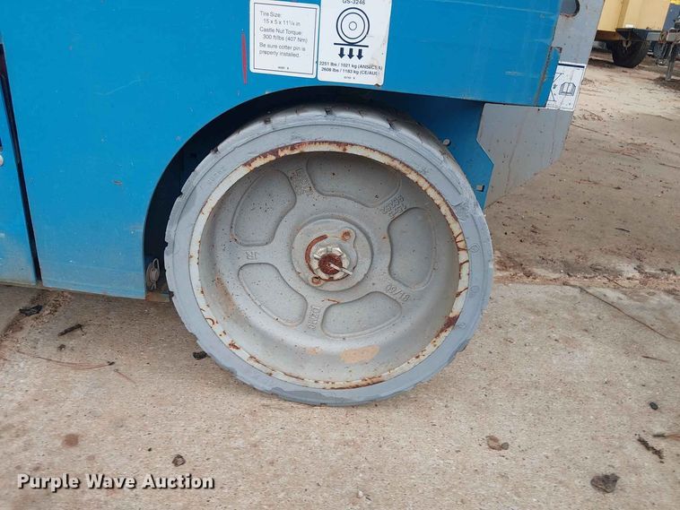 image for item EE1642 2019 Genie GS-3246 scissor lift