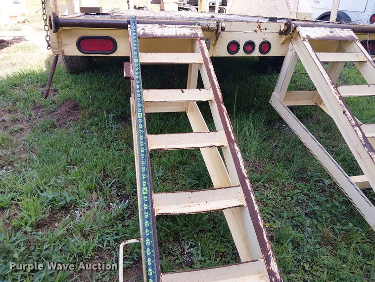 image for item EE1644 2016 Parker Performance utility trailer