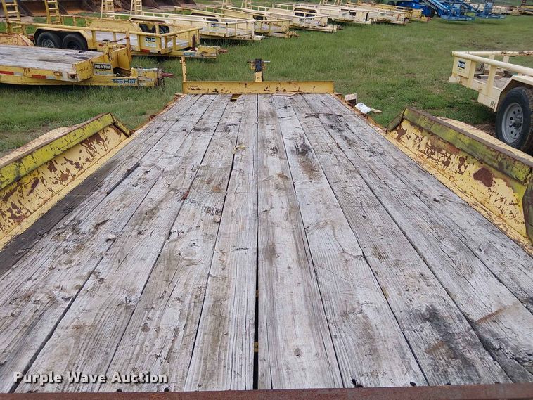 image for item EE1647 2020 Top Hat Utility Trailer utility trailer