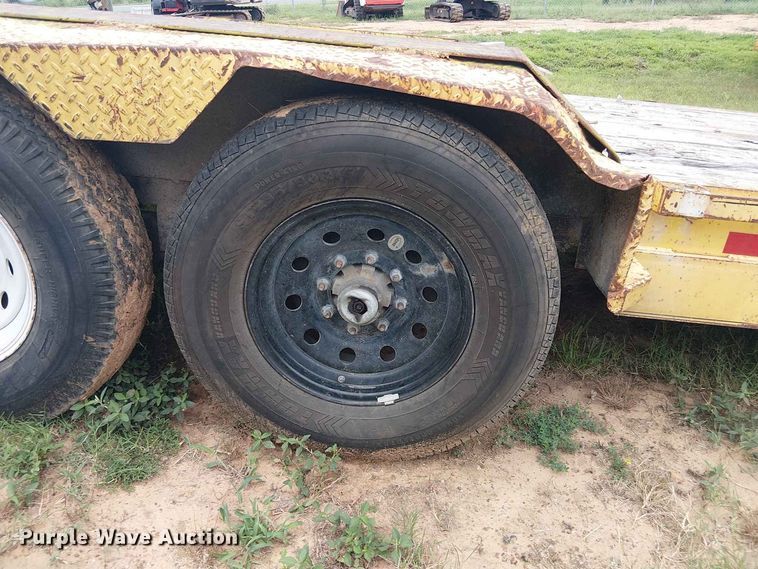 image for item EE1647 2020 Top Hat Utility Trailer utility trailer