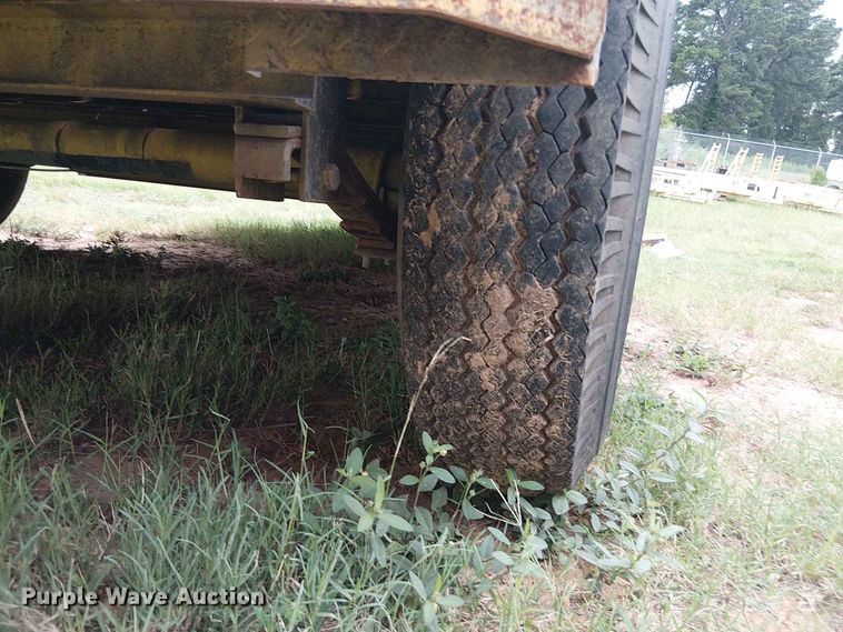 image for item EE1647 2020 Top Hat Utility Trailer utility trailer