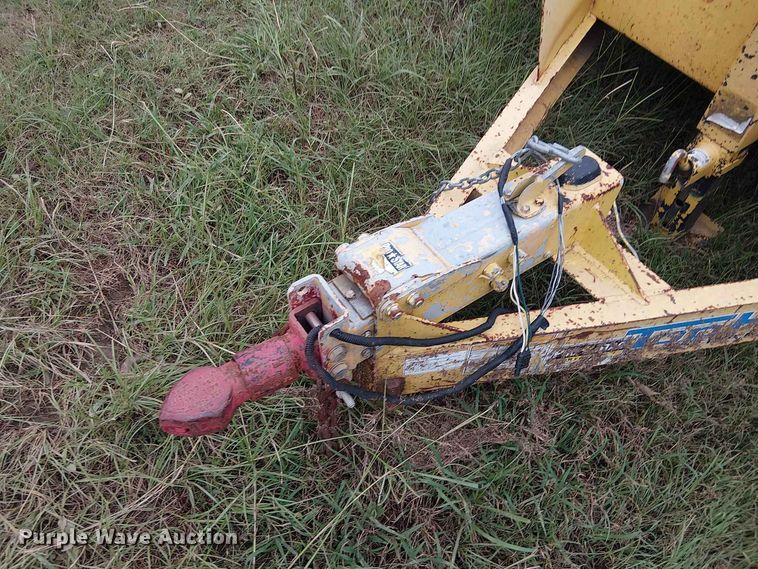 image for item EE1648 2020 Top Hat Utility Trailer utility trailer