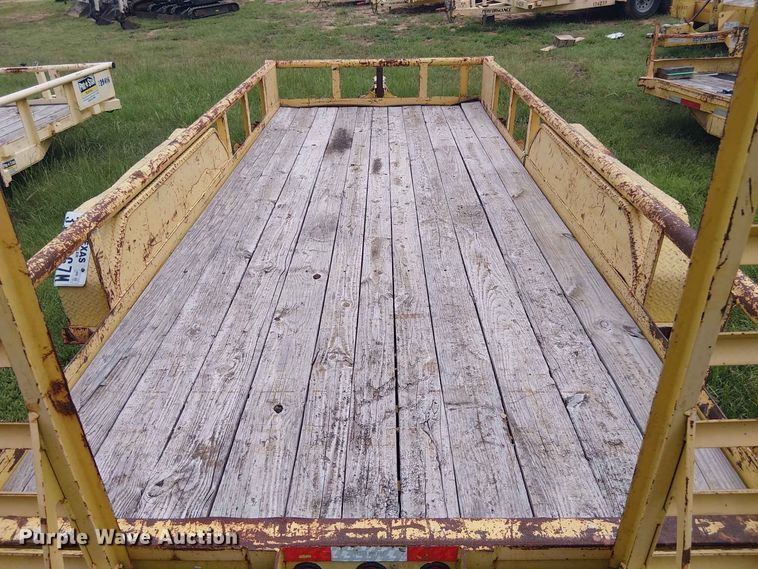 image for item EE1649 2019 Top Hat Utility Trailer utility trailer