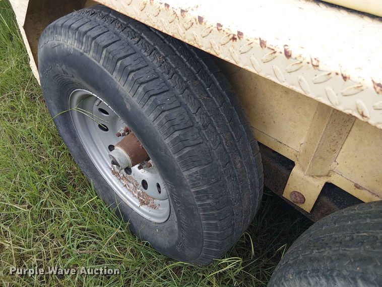 image for item EE1654 2015 Parker Performance utility van