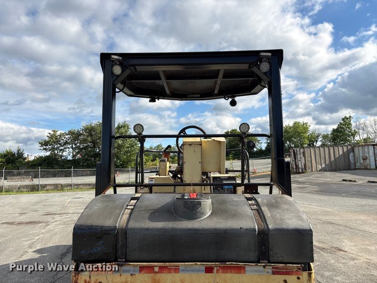 image for item EF1248 2000 Ingersoll Rand DD-90 double drum vibratory roller