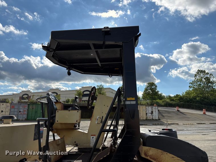 image for item EF1248 2000 Ingersoll Rand DD-90 double drum vibratory roller