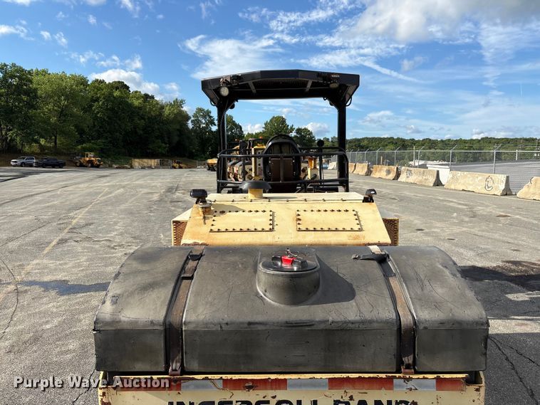image for item EF1248 2000 Ingersoll Rand DD-90 double drum vibratory roller