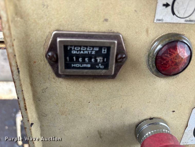 image for item EF1249 1999 Ingersoll Rand DD-90 double drum vibratory roller