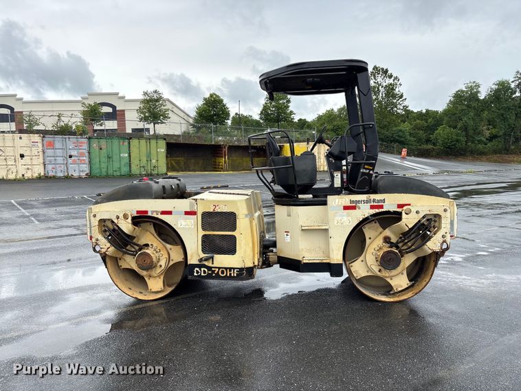 image for item EF1250 1998 Ingersoll Rand DD-70HF double drum vibratory roller