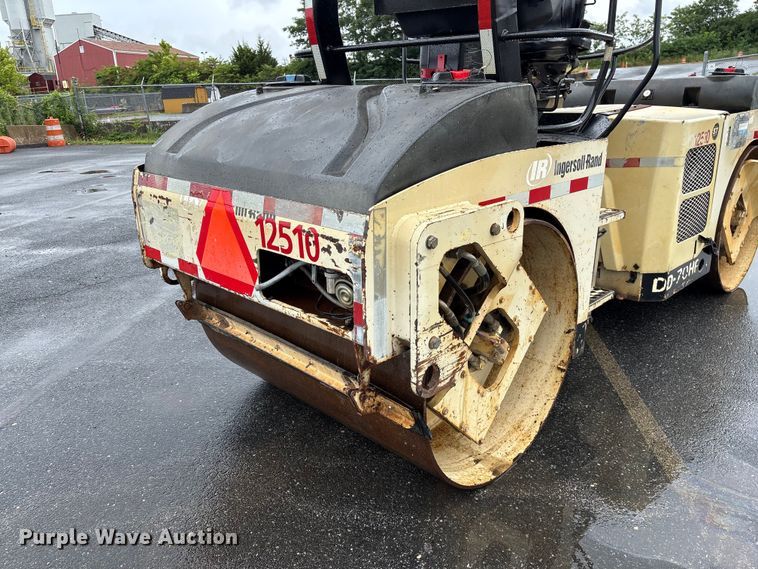 image for item EF1250 1998 Ingersoll Rand DD-70HF double drum vibratory roller