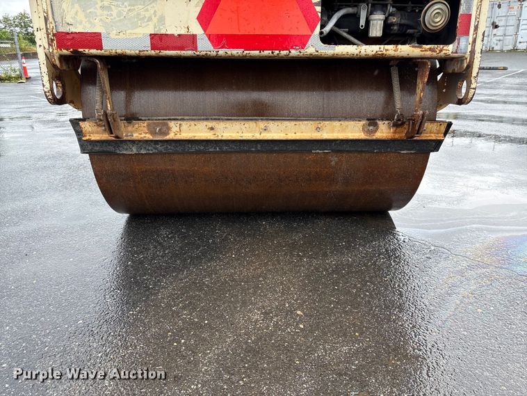 image for item EF1250 1998 Ingersoll Rand DD-70HF double drum vibratory roller