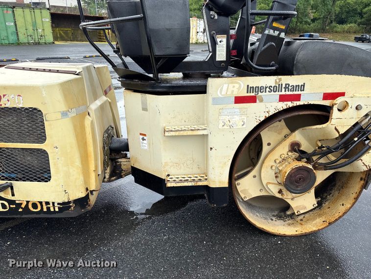 image for item EF1250 1998 Ingersoll Rand DD-70HF double drum vibratory roller