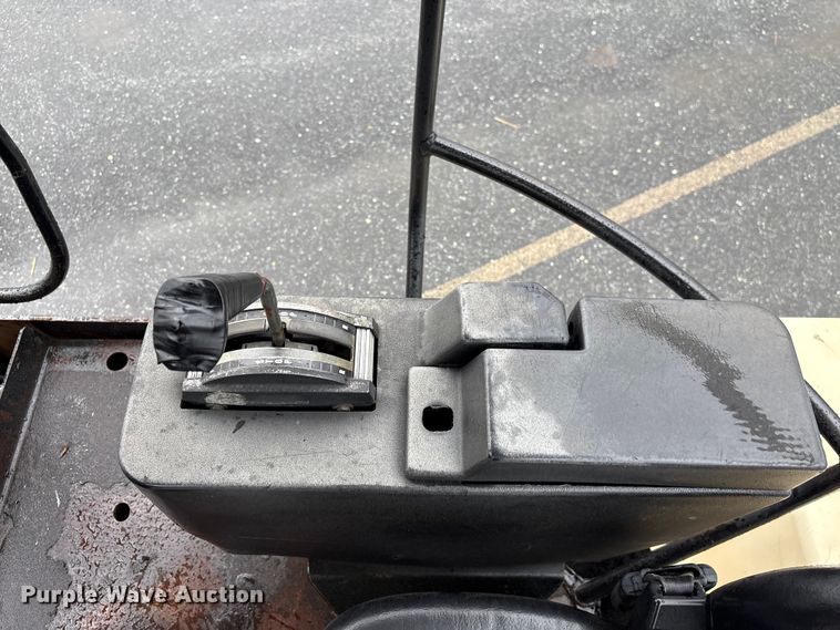 image for item EF1251 1998 Ingersoll Rand DD-70 double drum vibratory roller