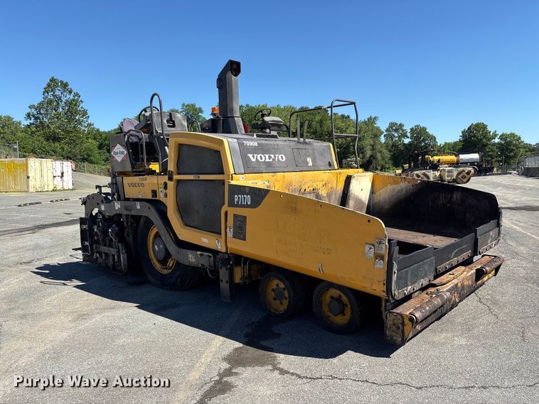 image for item EF1253 2015 Volvo P7170 paver