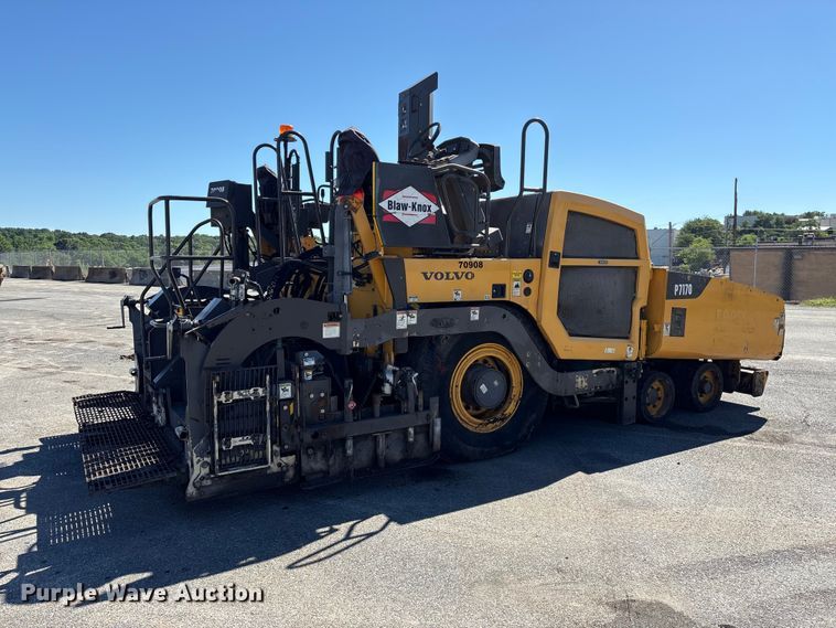 image for item EF1253 2015 Volvo P7170 paver
