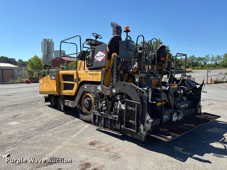 image for item EF1253 2015 Volvo P7170 paver