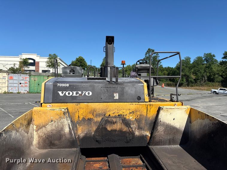 image for item EF1253 2015 Volvo P7170 paver