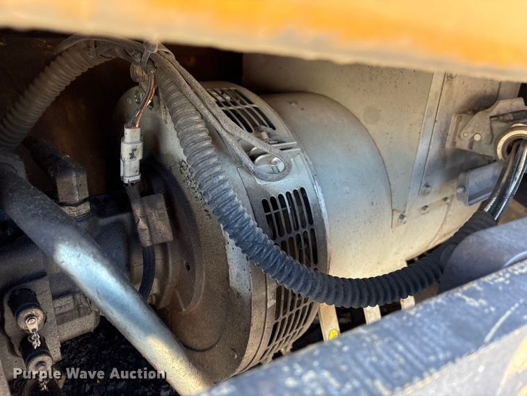 image for item EF1253 2015 Volvo P7170 paver
