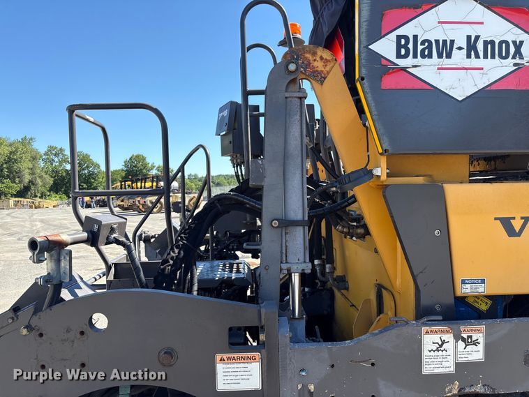 image for item EF1253 2015 Volvo P7170 paver