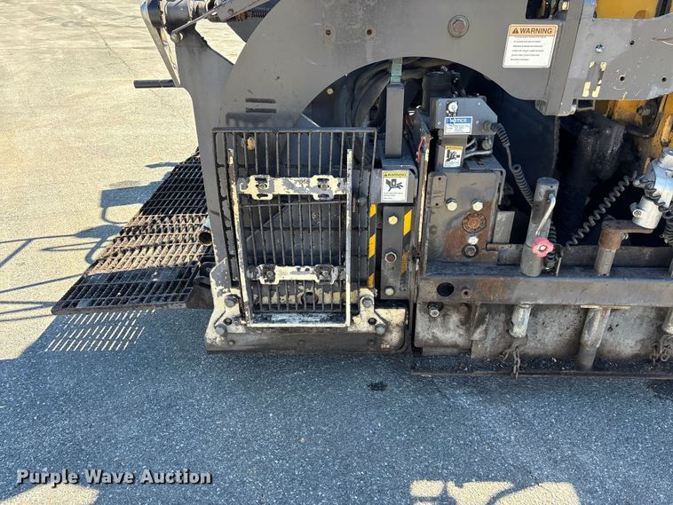 image for item EF1253 2015 Volvo P7170 paver