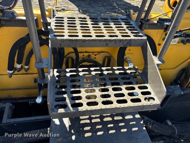 image for item EF1253 2015 Volvo P7170 paver