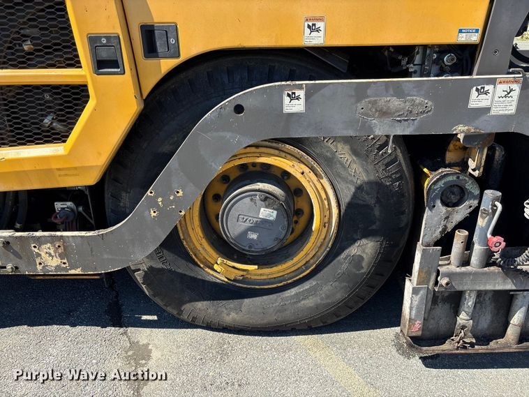 image for item EF1253 2015 Volvo P7170 paver