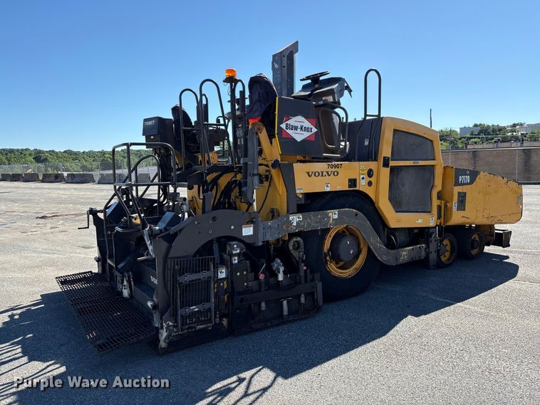 image for item EF1254 2015 Volvo P7170 paver