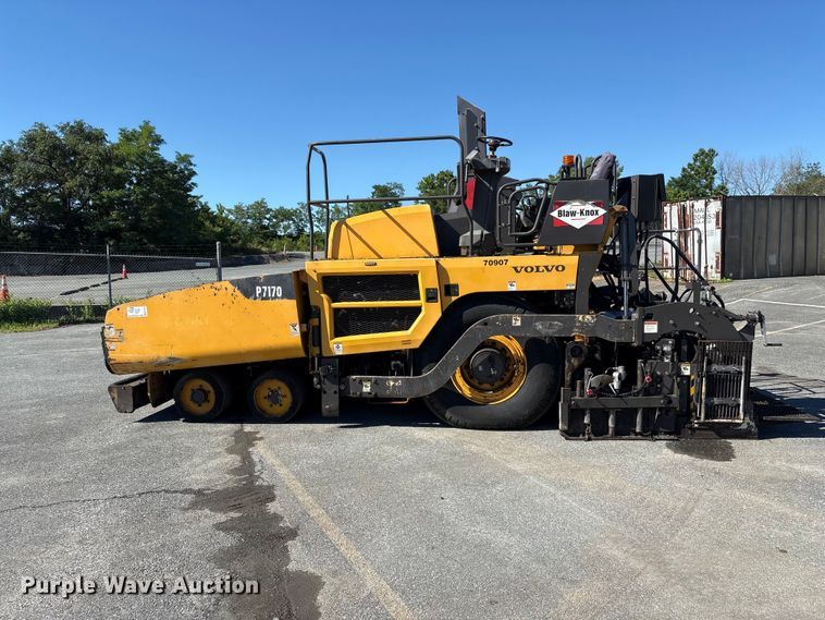 image for item EF1254 2015 Volvo P7170 paver