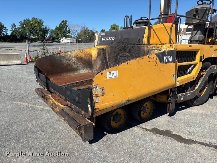 image for item EF1254 2015 Volvo P7170 paver